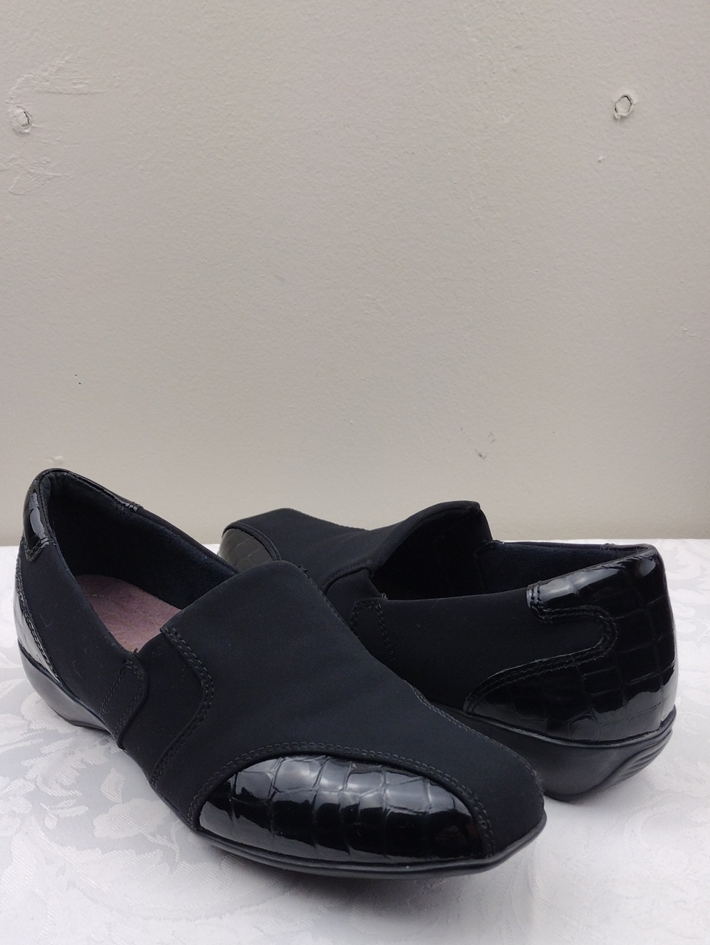 Clarks Everyday Gael Rex Line Black Leather Crocodile Embossed Slip On Loafer